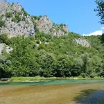 Max 아파트 Bihać